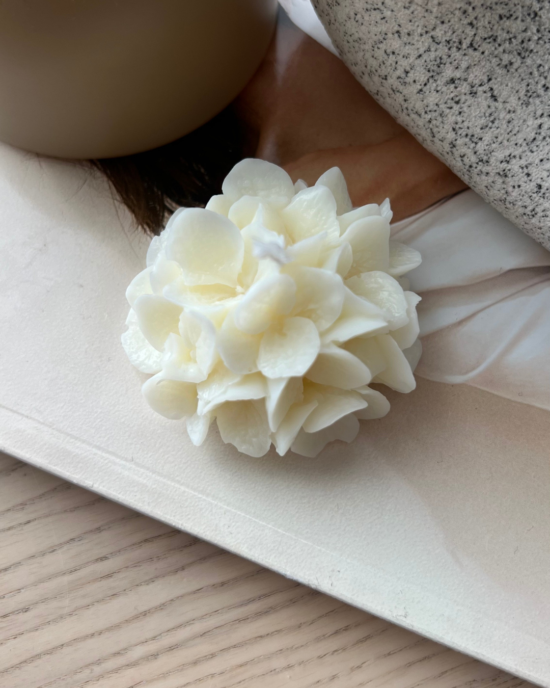 HORTENSIA - DECORATIVE CANDLE