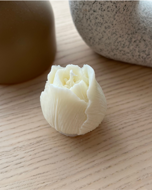 TULIPS - DECORATIVE CANDLE