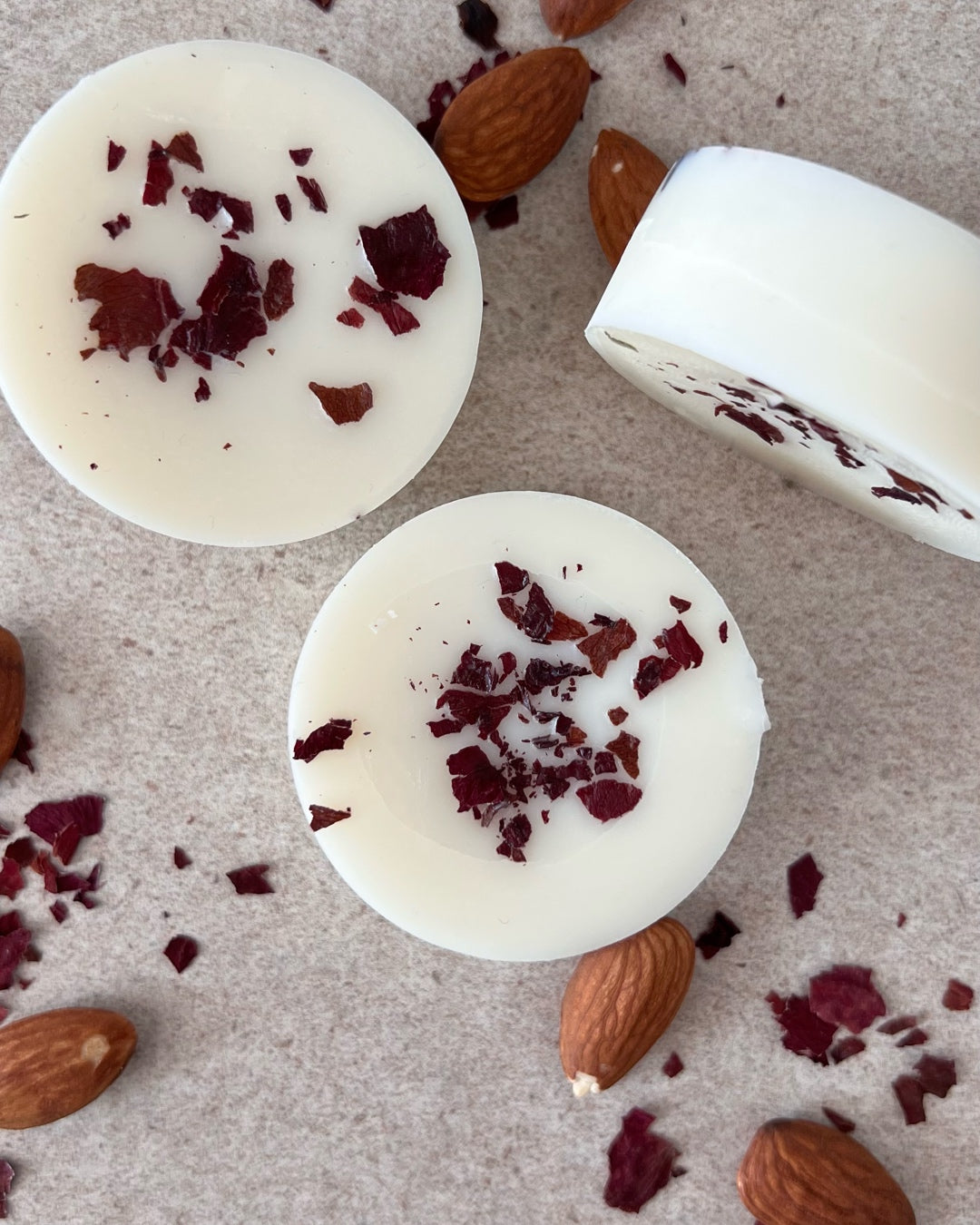 Ginger Vanilla & Tuberose
- Wax Melt