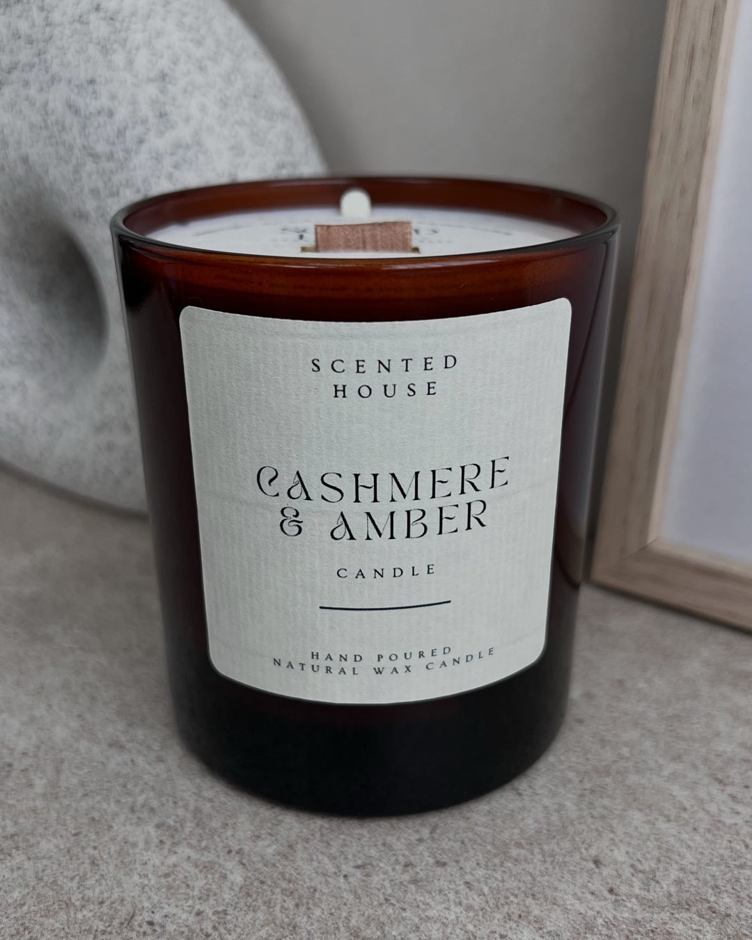 CASHMERE & AMBER CANDLE
